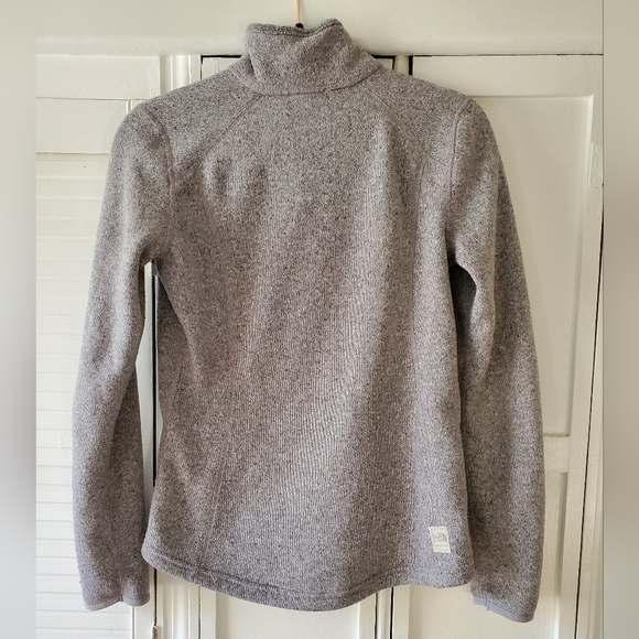 The North Face sweater - Picture 3 of 4